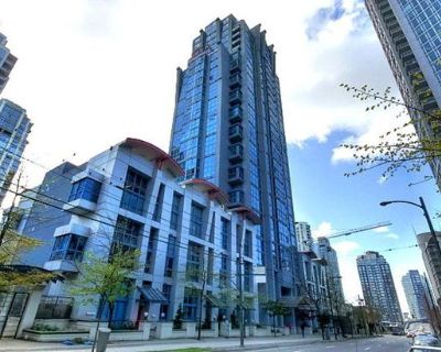 Address: #1002- 1238 Seymour Street, Vancouver Available: December 1, 2025 - long term unfurnished Bedrooms: 1 + den Bathrooms: 1 Finished area: 862sf (feels like 1,500sf) Levels: 2 Flooring: engineered hardwood, carpets, tiles mixed Parking: 1 underground stall Deposits: half-month security deposit + fob deposits. Lease term: minimum 1 year lease. Move-in/out fees: as per strata bylaws. Pets: ...