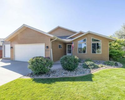 3 Bedroom 3BA 1902 ft Single Family Home For Sale in SUMMERSET, SD