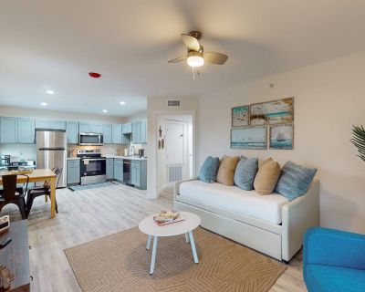 Avg / night: $74. Renovated apartment with full kitchen, WIFI and close to beach | Located in Corpus Christi, TX | 5.0 Stars | 1 Bed, 1 Bath | No Pets. No pets. Max 4 guests. Conveniently located in Corpus Christi, TX, this charming apartment is the perfect home base for your beach getaway. Just a short distance from the beach, restaurants, shopping, and sightseeing attractions, you'll have eve...