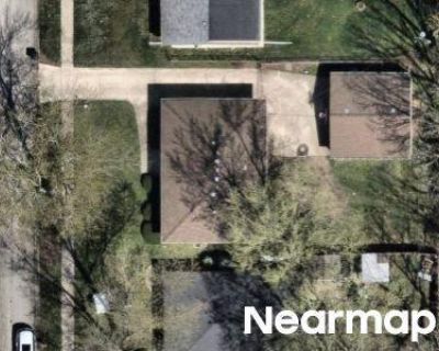 4 Bed 3 Bath Preforeclosure Property in Hobart, IN 46342 - Oregon St