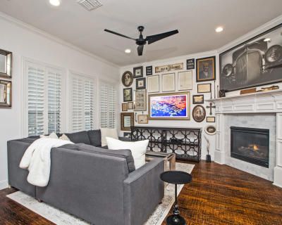 Legacy Grand House: Plano's Top-Tier Townhome Filming Venue, Plano, TX