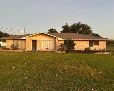 3 Bedroom 2BA 2505 ft Single Family Home For Sale in MONTEGUT, LA