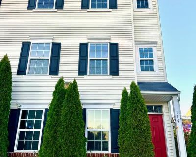 3 Bedroom 2BA 2200 ft Apartment For Rent in Middletown, DE