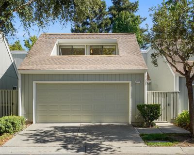 5227 Riverdale Court. Property for Rent in Pleasanton, CA for $4,200 with 4 bedrooms and 2 full baths, 1 half bath. This 2,119 square foot property was built in 1987 on a lot size of 0.061065.. Gorgeous and spacious 4-bedroom, 2.5-bath Pleasanton home with a 2-car garage. The home features wood-laminate flooring, a gas fireplace, skylights for natural light, ceiling fans, mirrored closets, and ...