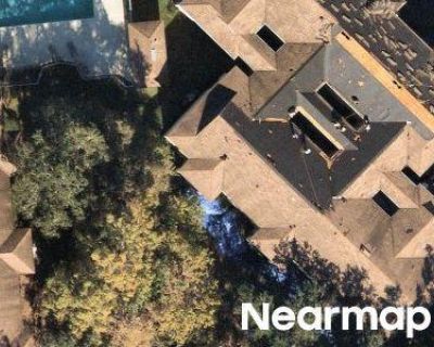 4 Bed 4 Bath Preforeclosure Property in Gainesville, FL 32608 - SW 34th St # 2m