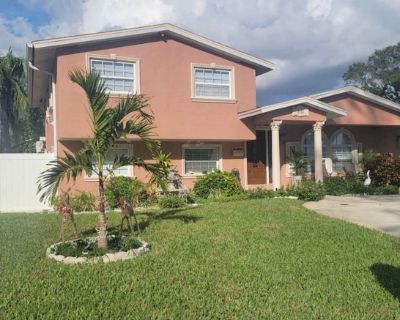 Furnished Room for Rent - Cozy Single Unit in Tampa | 7721 W Hiawatha St | $