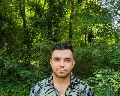 Yuri - Needs an Apartment on iROOMit or a Room