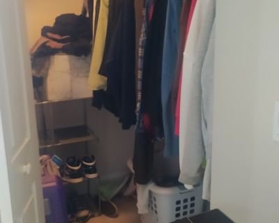 Kissy (Has an Apartment). Room in the 1 Bedroom 1BA Apartment For Rent in Miramar, FL