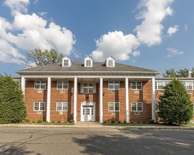 530 Park Ave # 214. Property for Rent in Scotch Plains, NJ for $2,000 with 1 bedroom and 1 full bath. This property was built in 1974.. Beautifully Renovated 1BR/1BA Condo in Downtown Scotch Plains. This fully renovated one-bedroom, one-bath condo offers modern living in the heart of downtown Scotch Plains. The unit features oversized rooms, new flooring, a completely updated kitchen with stain...