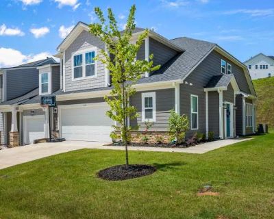 3 Bedroom 2.5BA 2311 ft Furnished Apartment For Rent in Pickens County, SC