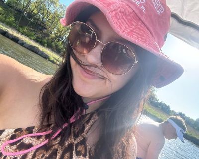 Maddie - Needs a House on iROOMit or a Room