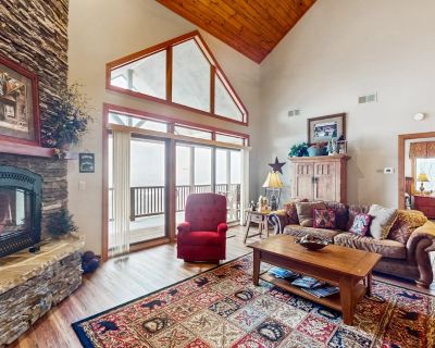 Avg / night: $300. Mountain view condominium w/private deck and vaulted ceilings | Located in Sugar Mountain, NC | 4.82 Stars | 2 Bed, 3 Bath | No Pets. No pets. Max 6 guests. If you want a view to forever, your search is over! This deluxe two-bedroom with loft condo at Reserve has an unobstructed near 180-degree western view. Talk about stunning sunsets! And despite the fact you'll want to spe...