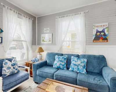 1 Bedroom 2 baths Dog-friendly 4.35 31 reviews What our guests are saying... AI-generated...