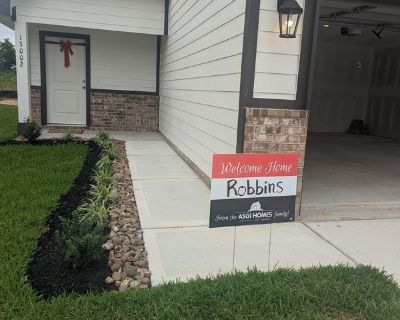 Tara Robbins (Has a House). Room in the 1 Bedroom 1BA Pet-Friendly House For Rent in Willis,...