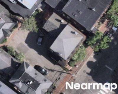 3 Bed 2 Bath Preforeclosure Property in Portland, ME 04102 - Pine St # 2