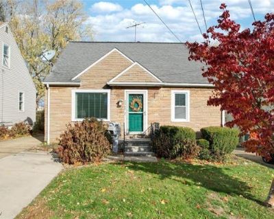 3 Bedroom 1BA 1176 ft Single Family Home For Sale in AKRON, OH