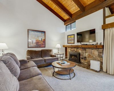 2 Bedroom 2BA House Vacation Rental in Alpine Haven, South Lake Tahoe, CA