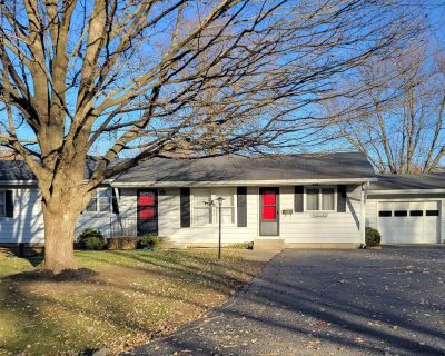 3 Bedroom 1BA 1599 ft Single Family House For Sale in Sweetser, IN