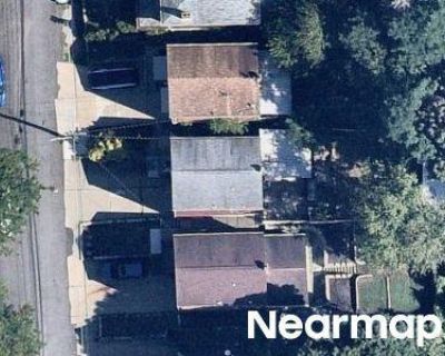 3 Bed 1.0 Bath Preforeclosure Property in Pittsburgh, PA 15216 - Kenberma Ave