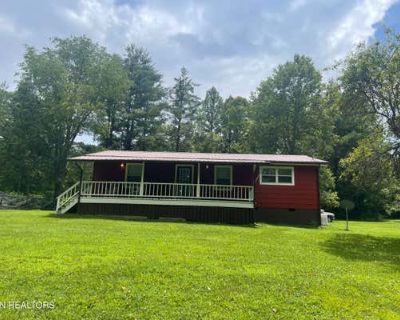 3 Bedroom 2BA 1100 ft Single Family Home For Sale in ROBBINS, TN