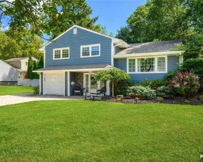 3 Bedroom 2BA Single Family Home For Sale in PARAMUS, NJ