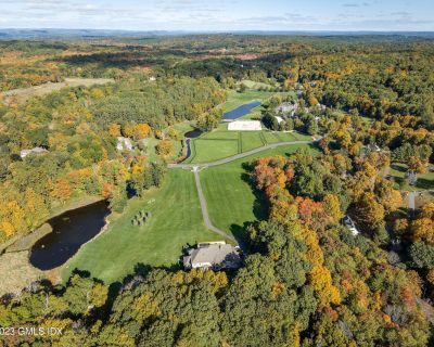 4 Bedroom 6BA 10800 ft Single Family Home For Sale in Newtown, CT