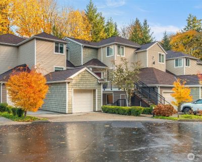 1 Bedroom 1BA 640 ft Condo For Sale in Issaquah, WA
