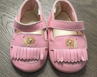 Infant Pink Lion Shoes - size 2