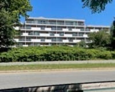 1 Bedroom 1BA 384 ft Condominium For Sale in WATERTOWN, MA