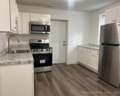 2 Bedroom 1BA 1015 ft Apartment For Rent in Waterbury, CT