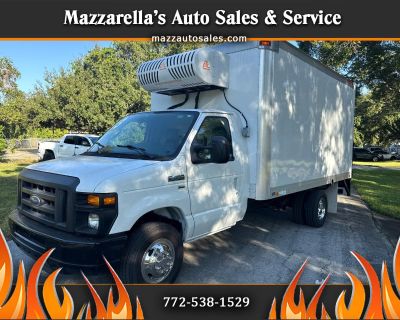 2013 Ford Econoline Commercial Cutaway E-450 Super Duty 158" DRW