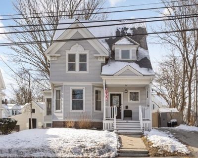 85 Bedford St. Welcome to 85 Bedford Street! A beautifully updated single-family rental that blends modern comfort with New England charm. This spacious home features a welcoming farmer's porch, grand foyer, hardwood floors, and abundant natural light. The modern kitchen offers stainless steel appliances, quartz countertops, custom cabinets, and a wall-to-wall pantry perfect for daily living an...