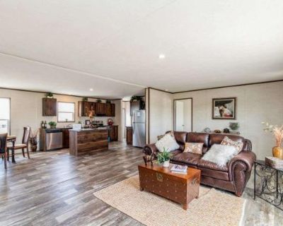 3 Bedroom 2BA 1568 ft Mobile Home For Rent in Georgetown, KY