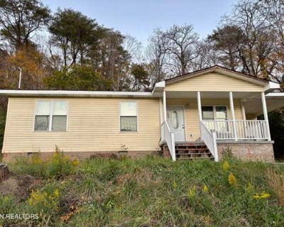 3 Bedroom 1BA 1162 ft Single Family Home For Sale in ROCKY TOP, TN