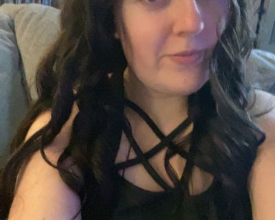 Zahra - Needs an Apartment on iROOMit or a Room