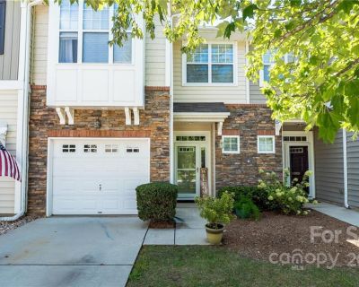 3 Bedroom 2BA 1711 ft Townhouse For Sale in Fort Mill, SC