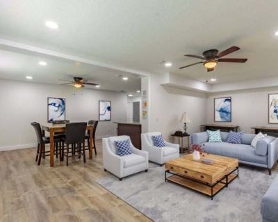 1 Bedroom 2BA 0 ft Apartment For Rent in Tampa, FL