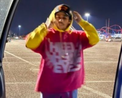 My name's Jacob, but all my friends call me Blue. I'm an active person, single, and not looking.. I have a dog Chikin, and she's my best friend