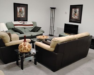 Ginger (Has a House) on iROOMit. Room in the 5 Bedroom 3BA House For Rent...