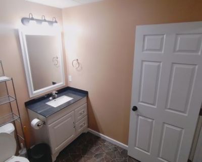 I'm a very laid back and easy-going guy. Living in a 4 bed 3 bath home gets pretty boring and you can only talk to the dog for so long. There are walking trails on 8.5 acres also walking distance from a few inland lakes. 15 minutes from lake Michigan in South Haven.. 4 Bedroom. 3 Bathroom