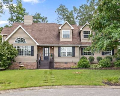 4 Bedroom 2.5BA 2670 ft Apartment For Rent in Chattanooga, TN