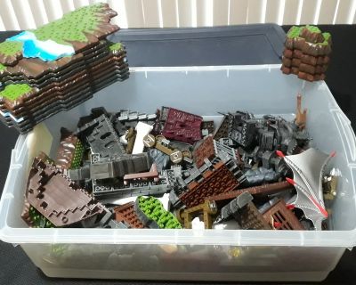 Megabloks Dragons lot