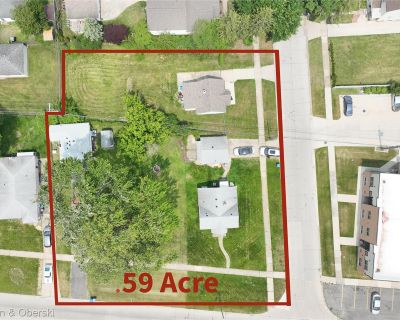 1500 ft Commercial Property For Sale in Dearborn Heights, MI