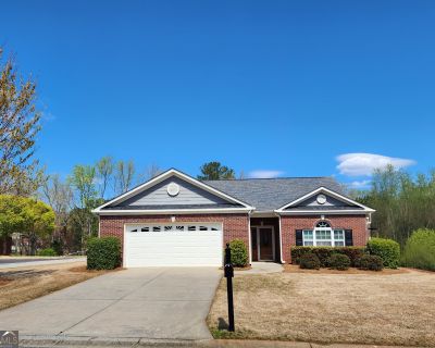 3 Bedroom 2BA Single Family Home For Sale in Cumming, GA