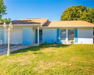 3 Bedroom 2BA 1226 ft Furnished House For Rent in Vero Beach, FL