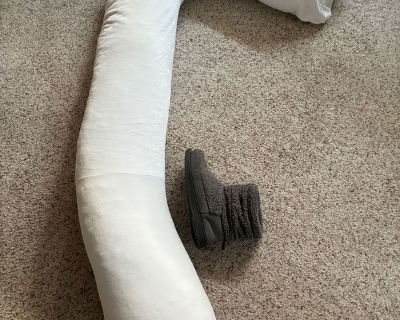 Tube Pillow (Corte Madera