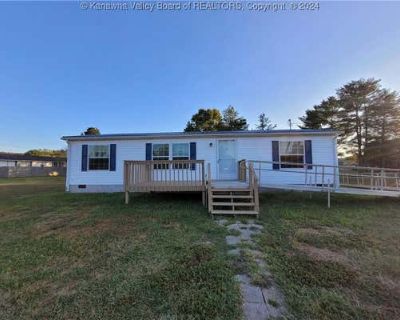 3 Bedroom 2BA 1170 ft Manufactured Home For Sale in BUFFALO, WV