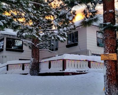 Spacious June Lake Home with incredible views - Winter rental