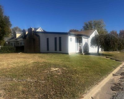 N Th St, Arkansas City, Home For Sale