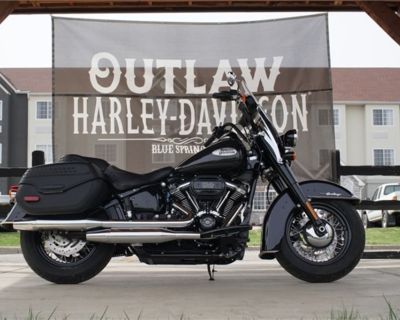 2021 Harley-Davidson FLHCS - Heritage Classic 114